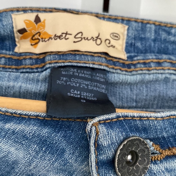 Cute denim shorts - Picture 2 of 3